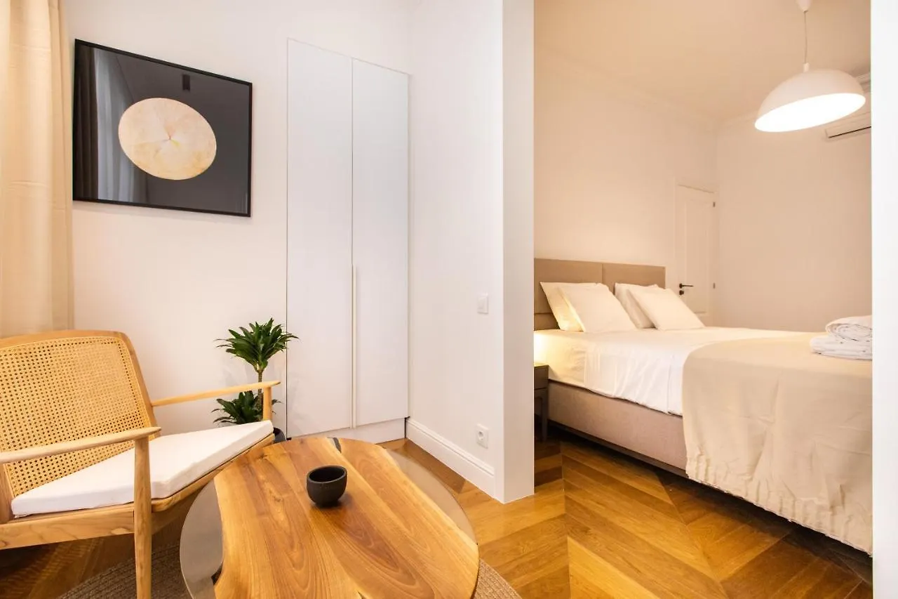 Majestic 4Br/4Bath Apartment In Sagrada Familia Area Barcelona